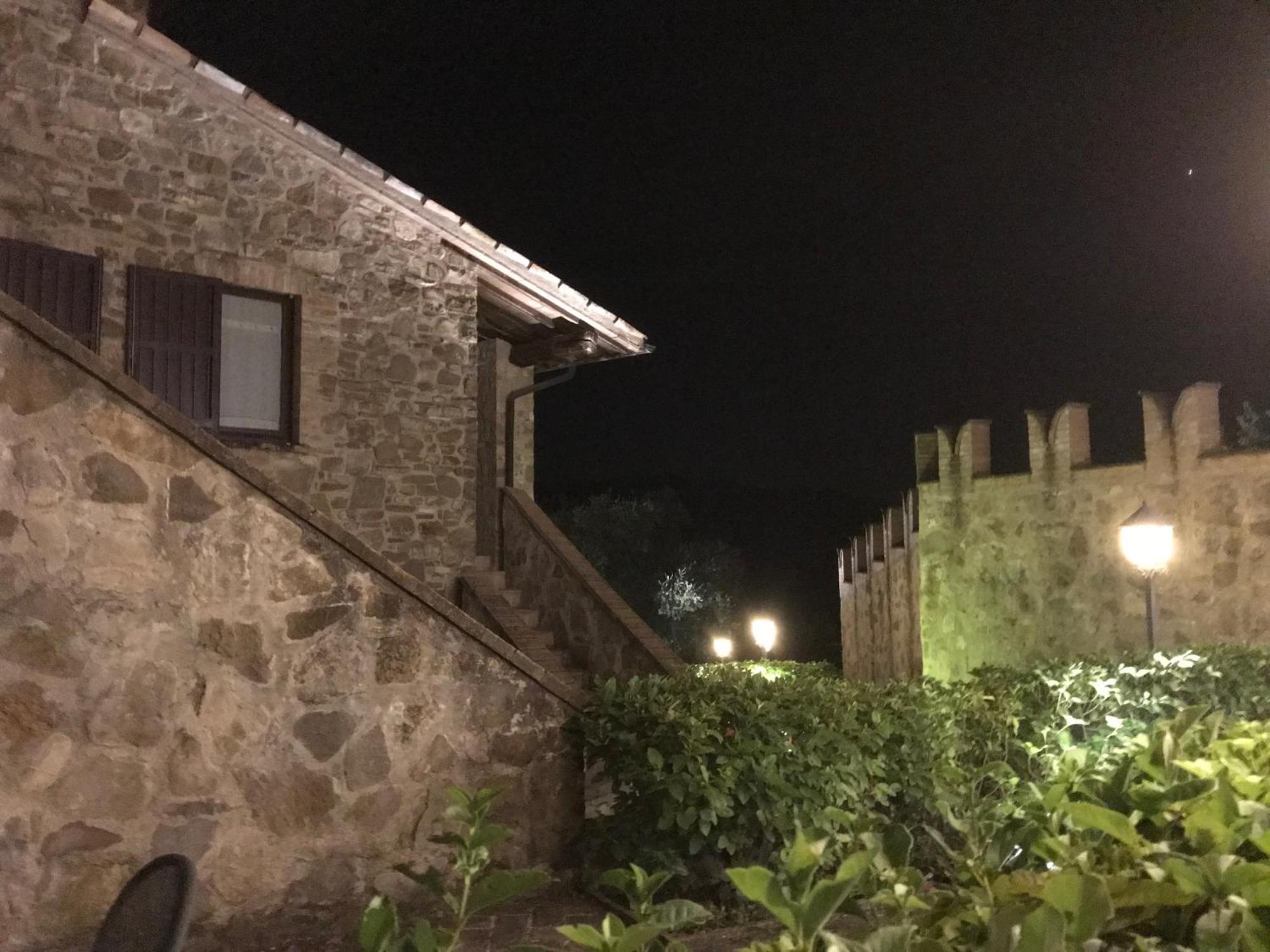 Antico Borgo Carceri & Wellness Pensionat Bevagna Exteriör bild
