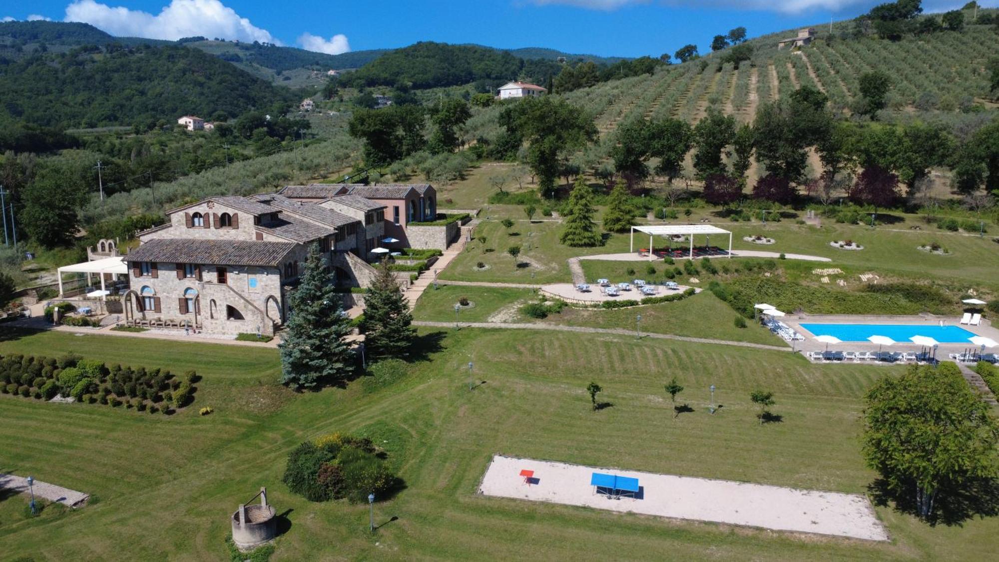 Antico Borgo Carceri & Wellness Pensionat Bevagna Exteriör bild
